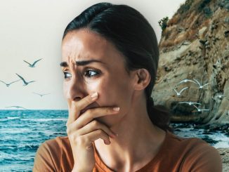 My Husband Took a Photo of Me Just before I Threw My Rings into the Ocean – Was I Right in Teaching Him a Real Lesson?