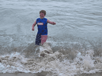 Mom issues warning after 10-year-old son collapses after playing in the ocean