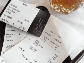 Daughter Snaps Photo Of Receipt, Mom Notices Diner Secretly Charged Her For Being A Teen