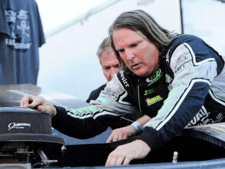 Dirt track racing legend Scott Bloomquist, 60, killed in Tennessee plane crash