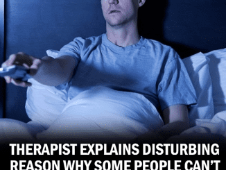 Therapist Reveals Oddly Scary Reason Some People Can’t Fall Asleep Without Background Noise